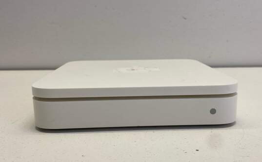 Apple AirPort Extreme Base Station image number 2