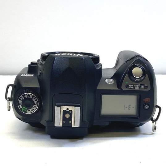 Nikon D70 6.1 megapixel Digital SLR Camera Body Only image number 4