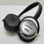 Bose QuietComfort 3 Acoustic Noise Cancelling Headphones with Case image number 3