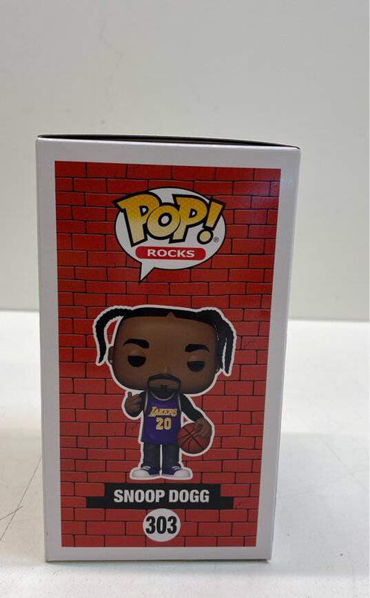 Funko Pop! Snoop Dogg #303 Limited Edition 15,000 Pieces image number 3
