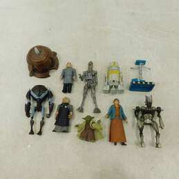 Lot Of 8 Vintage Star Wars Action Figures w/ Accessories