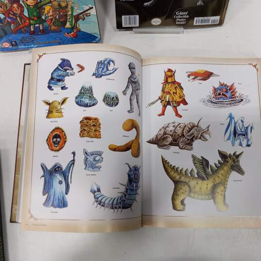 Lot of 4 Assorted Legend of Zelda Books image number 4