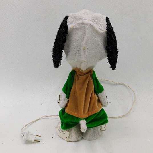2013 Peanuts Worldwide Working Lighted Snoopy Nativity Christmas Decoration image number 3
