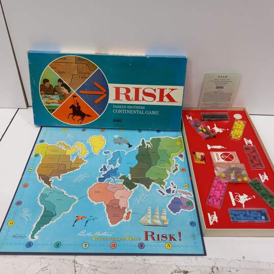 Vintage Risk Board Game image number 1