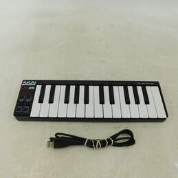 Akai Professional Brand LPK25 Model Laptop Performance Keyboard w/ USB Cable