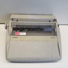 Brother Correctronic Electronic Typewriter GX-6750 alternative image