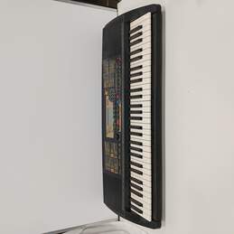 Vintage Yamaha PSR-225 Portable 61 Key Electronic Keyboard