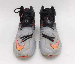 Nike LeBron 13 On Court Men's Shoe Size 11