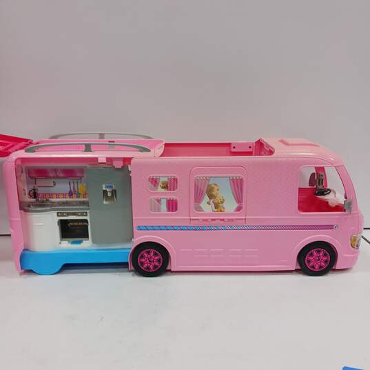 2016 - Mattel Pink Barbie Dream Camper Expanding RV  Motorhome FBR34 image number 4