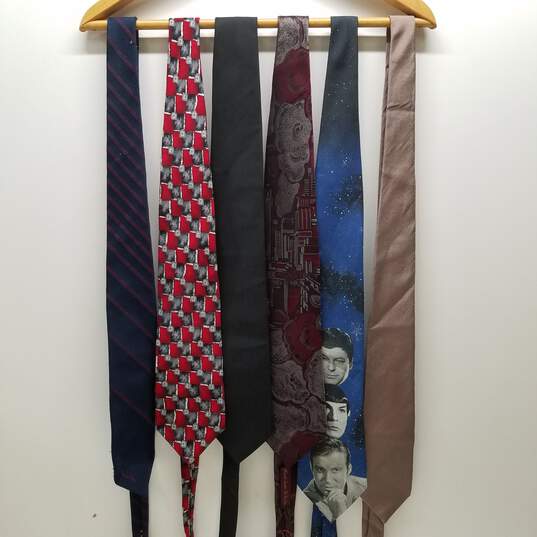 Bundle of 6 Assorted Men's Ties image number 1