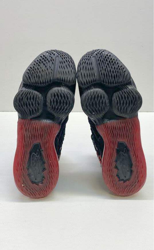 Nike LeBron 17 Sneakers Black Infrared 11.5 image number 6