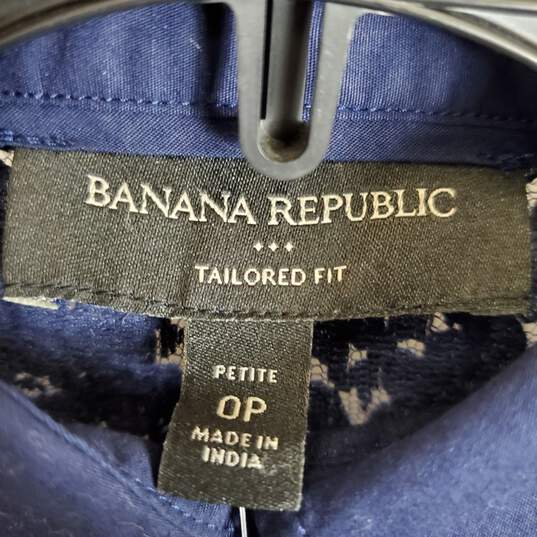 Banana Republic  Women Blue Button Up Shirt Sz 0P NWT image number 3