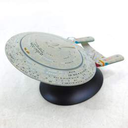 Eaglemoss Star Trek U.S.S. Enterprise NCC-1701-D Model w/ Stand