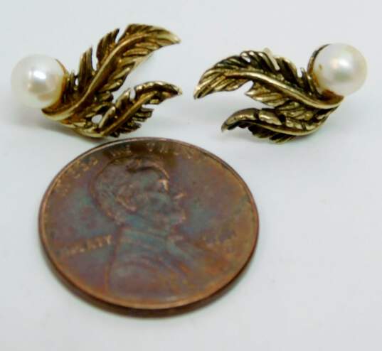 9k Yellow Gold Pearl Feather Post Back Earrings 2g image number 6