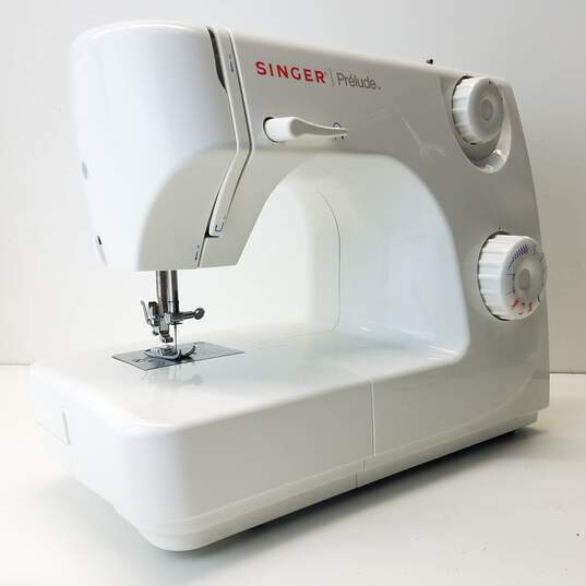 Singer Prelude Sewing Machine Model 8280 image number 4