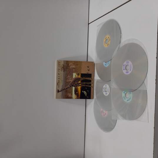 Bundle of Documentary  Laserdisc image number 2