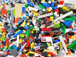 9.6 LBS Mixed LEGO Bulk Box alternative image