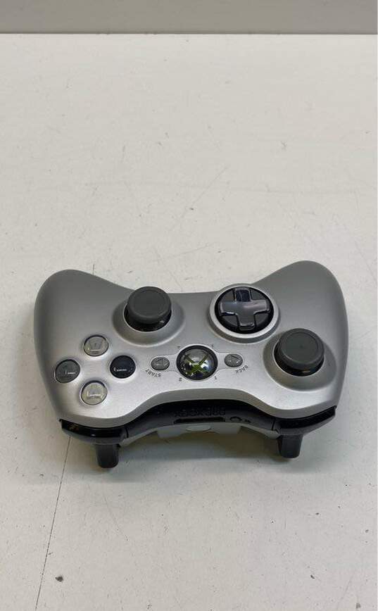Microsoft Xbox 360 controller - silver image number 5