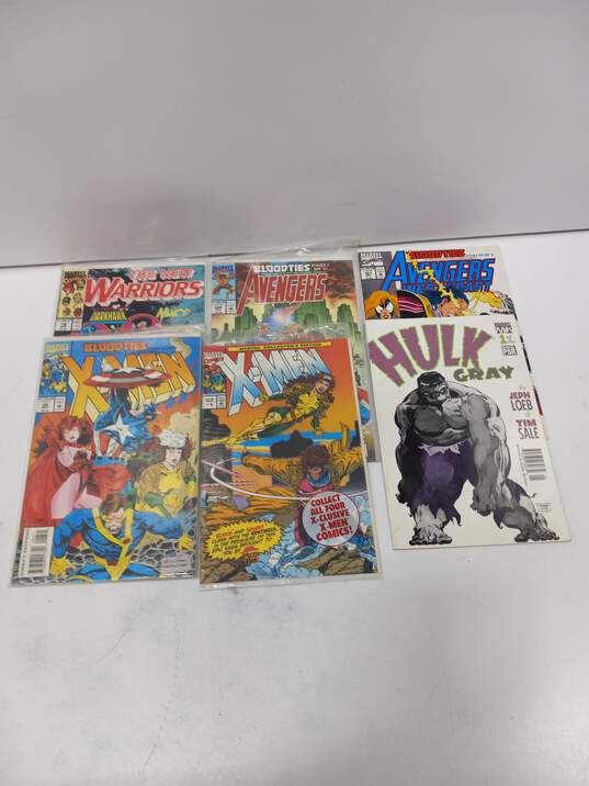 Bundle of 12  Assorted Marvel Comic Books image number 3