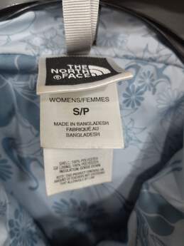 The North Face Women's White Puffer Jacket Size Small