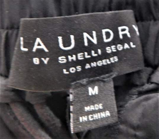 Laundry Women's Long Black Shorts Size M image number 2