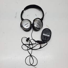 Bose QC3 Acoustic Noise Cancelling Headphones for Parts and Repair alternative image