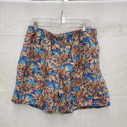 Patagonia's MN's Blue Floral Print Baggie Shorts Size XL