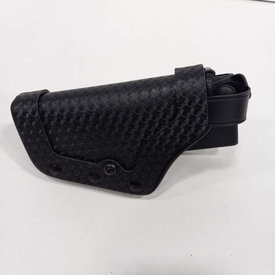 Uncle Mike's Law Enforcement Pro -3 Duty Holster Size 22 Left Hand image number 2