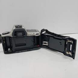 Minolta Maxxum XTsi 28-80mm Film Camera with Accessories in Bag alternative image