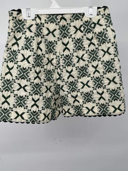 Womens Green Beige Geometric Embroidered Chino Shorts Size XS T-0528888-S image number 3