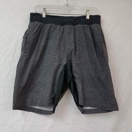 Lululemon Men's Grey Lined Shorts Size Large