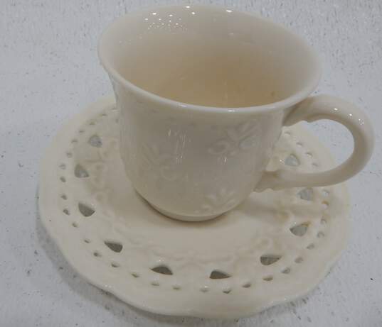 Skye McGhie Cream Lace Tea Cup and Saucer Sets For 4 image number 3