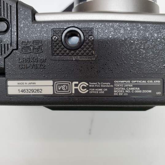 Olympus CAMEDIA C-3000 Zoom 3.3MP Digital Camera image number 6