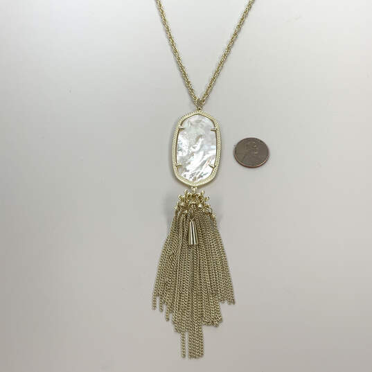 Designer Kendre Scott Gold-Tone Mother Of Pearl Tassel Pendant Necklace image number 2