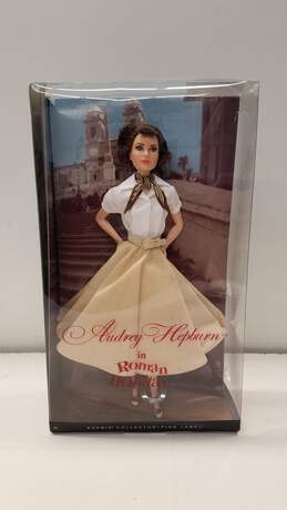 Mattel Barbie Pink Label Audrey Hepburn in Roman Holiday X8260 NRFB