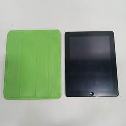 iPad 2 Wi-Fi Only w/ Green Case
