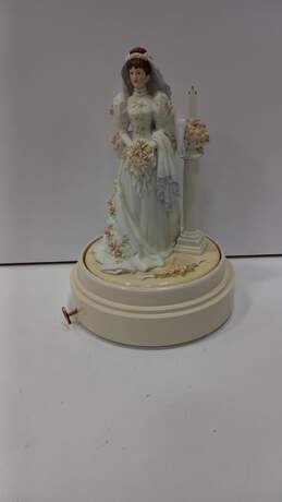 Mrs .Albee Bridal Figure In Original Box
