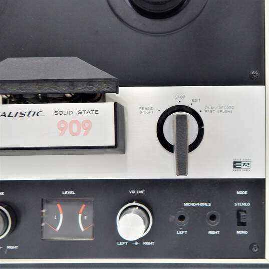 VNTG Realistic by RadioShack Brand 909A Model Reel-To-Reel Tape Recorder w/ Power Cable (Parts and Repair) image number 8