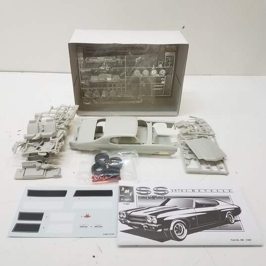 AMT ERTL 1970 Chevelle SS454 Muscle Cars 1:25 Model image number 4