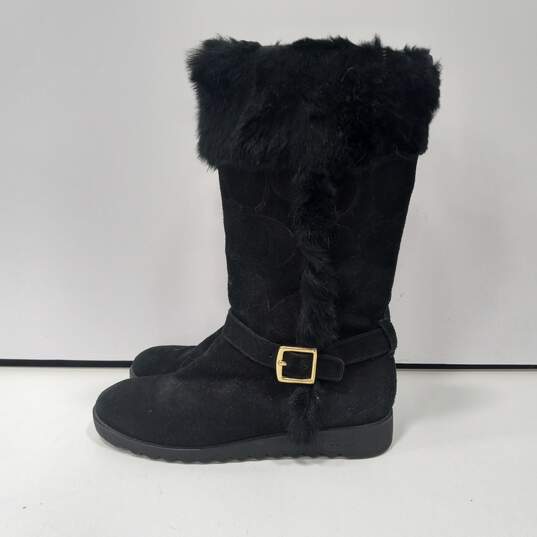Women's Black Boots Size 7.5 image number 2