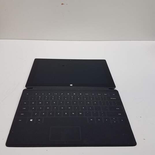 Microsoft Surface RT (32GB) 10.6-in Tablet image number 3