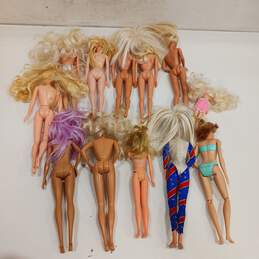 Lot of 12 Assorted Barbie Dolls alternative image