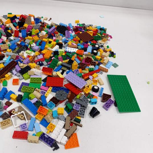  LEGO Classic Bricks Set - 10717, 1500 Pieces