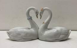 LLADRO Kissing Swans Endless Love Hand Made Porcelain Swans