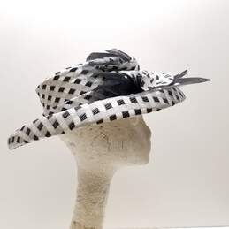 SHE'S LINE New York Women's Hat alternative image