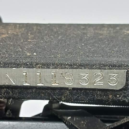 Vintage Remington Rand Deluxe Noiseless Typewriter in Case image number 4