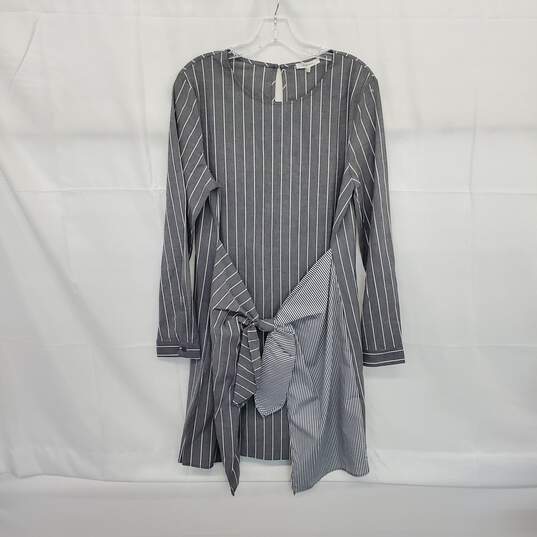 Pleione Gray Striped Front Tie Hankercheif Dress WM Size M image number 2