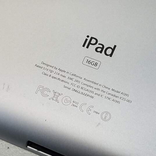 Apple iPad 2 (A1395) Black 16GB iOS 9.3.5 image number 4
