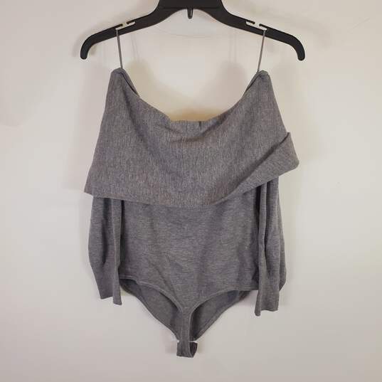 Express Women Gray Off Shoulder Body Suit M NWT image number 3