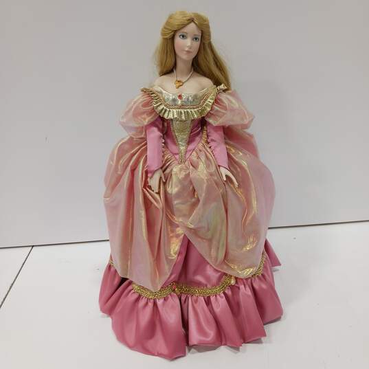 Franklin Mint Heirloom Cinderella Porcelain Doll w/ Stand image number 1
